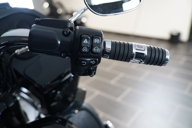 Harley-Davidson Road Glide Limited bild 9