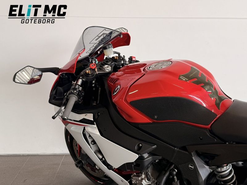 Yamaha YZF bild 12