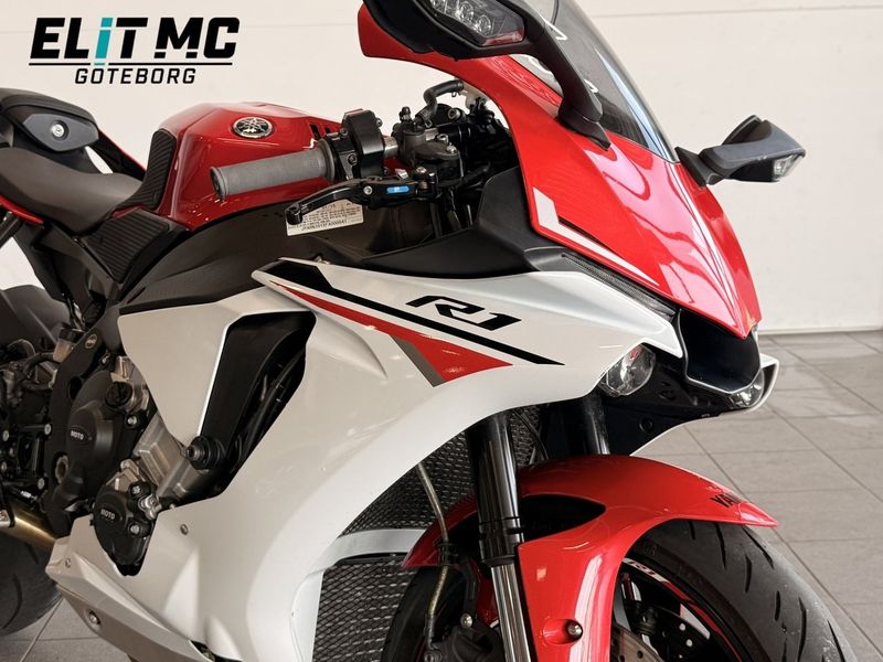 Yamaha YZF bild 3