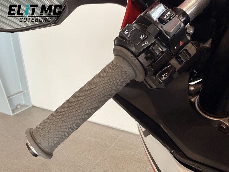 Yamaha YZF bild 20