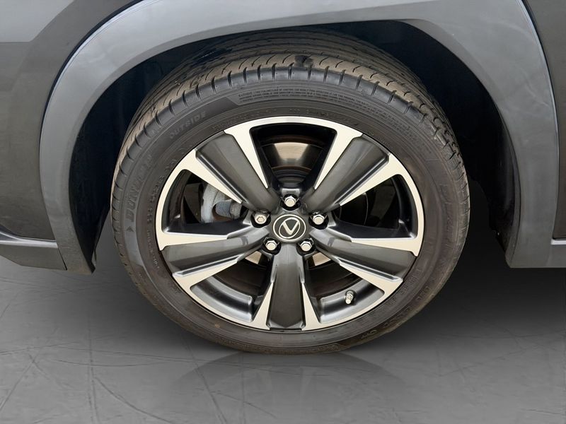 Lexus UX bild 24