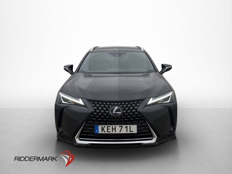 Lexus UX bild 2