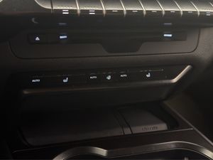 Lexus UX bild 18