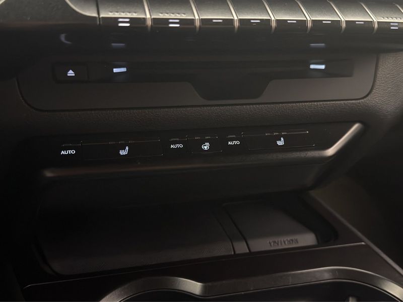 Lexus UX bild 18