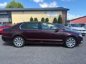 Skoda Superb bild 2