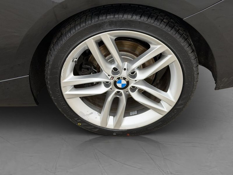 BMW 220 bild 29