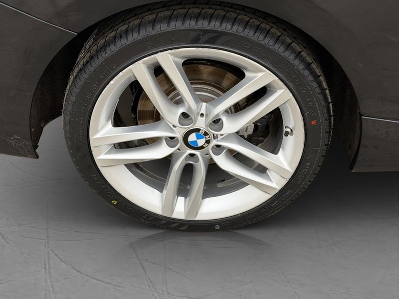 BMW 220 bild 27