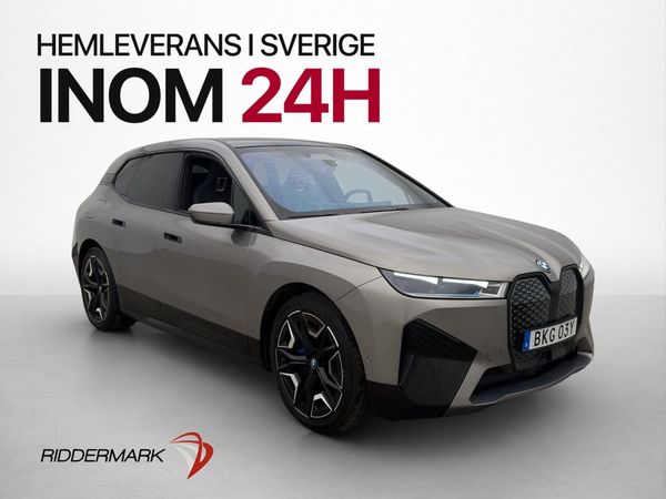 BMW iX xDrive40 Sport Pano Sky 360° H/K Skinn CarPlay Drag - 2022