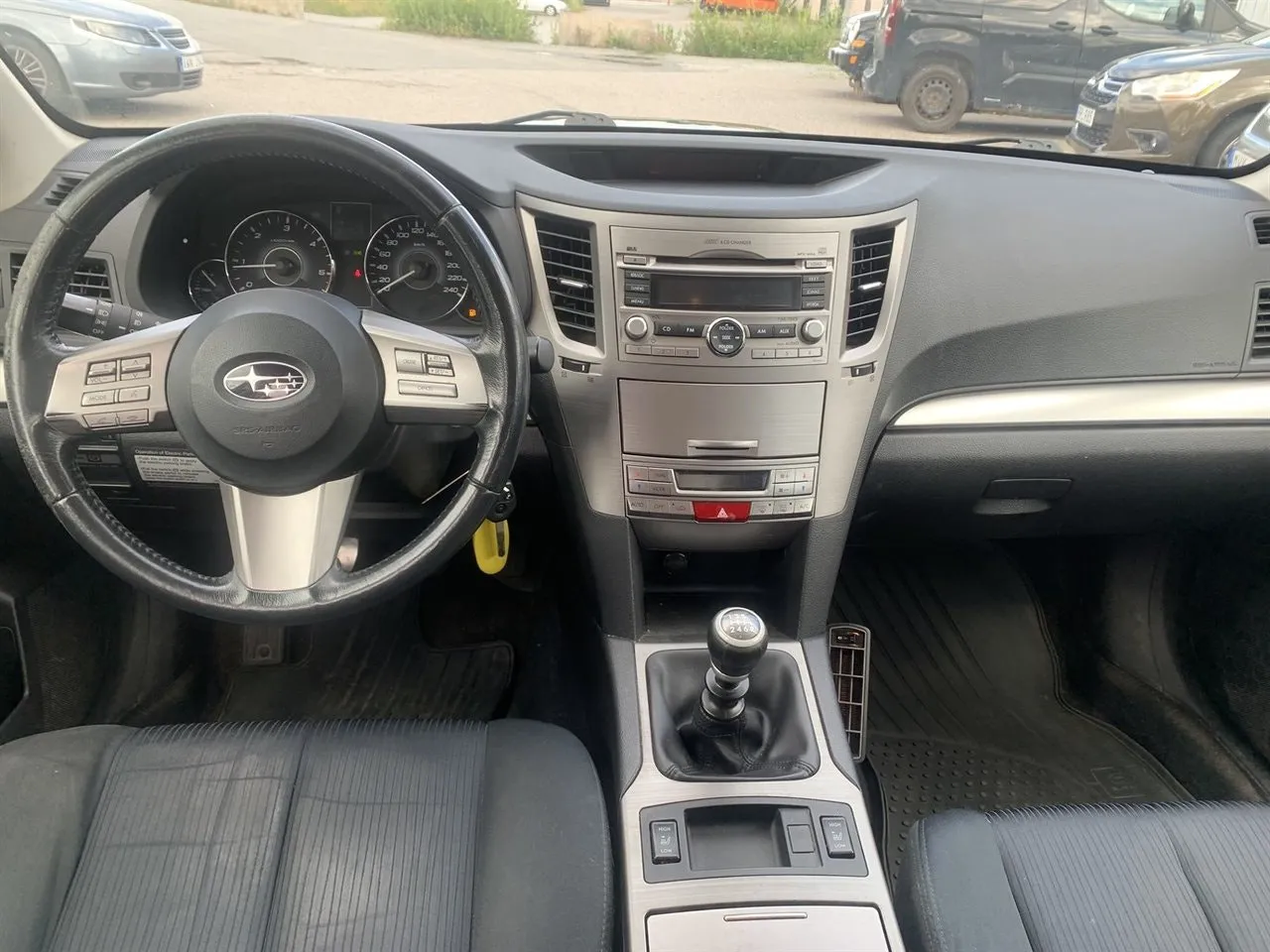 Vehicle image 6