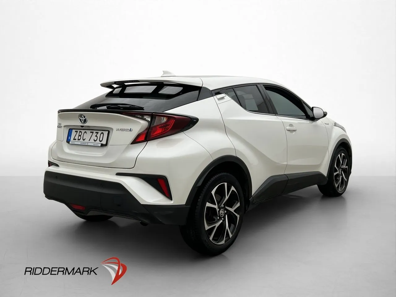 Vehicle image 7