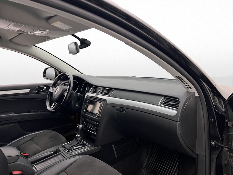 Skoda Superb bild 25