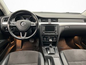 Skoda Superb bild 14