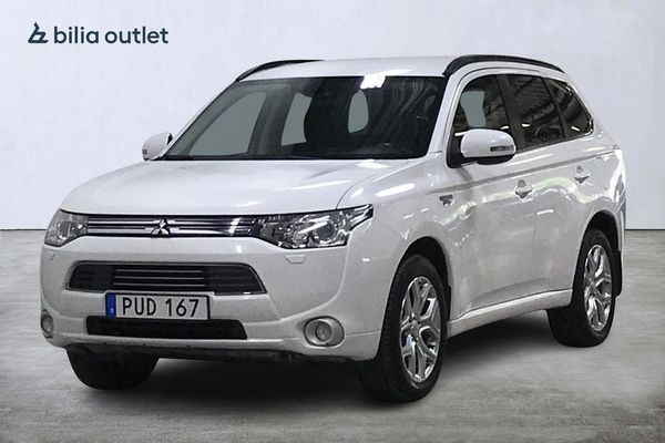 Mitsubishi Outlander PHEV CVT Business 203hk Navi Drag Backkamera - 2014