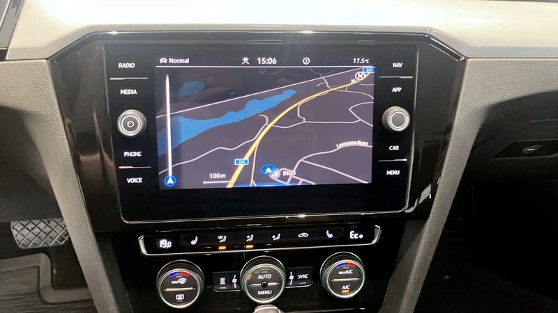 Volkswagen Passat bild 9