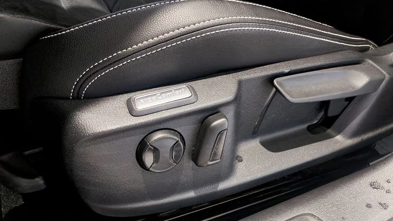 Volkswagen Passat bild 15