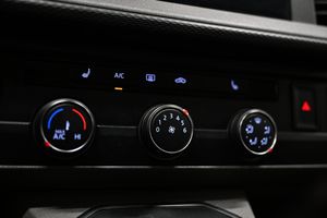 Volkswagen Caravelle bild 29