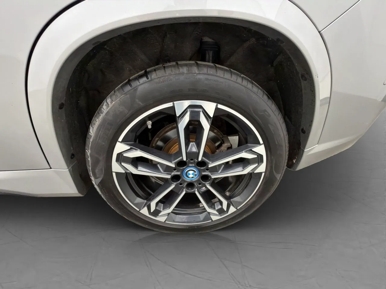 Vehicle image 31