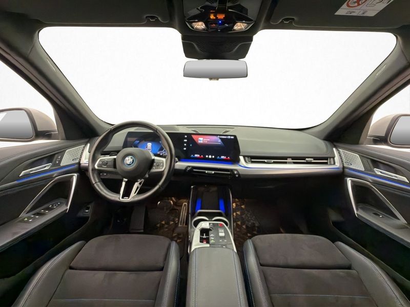 BMW X1 bild 23