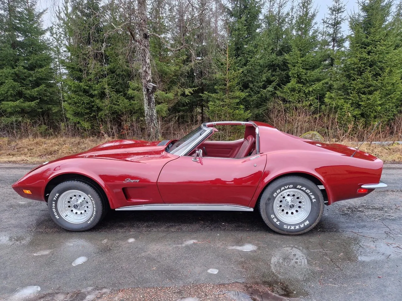 Vehicle image 28