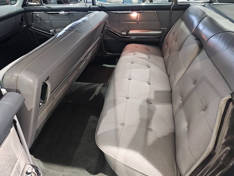 Cadillac DeVille bild 11
