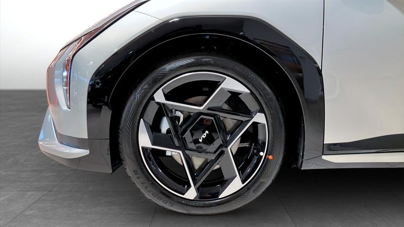 Kia EV4 bild 9