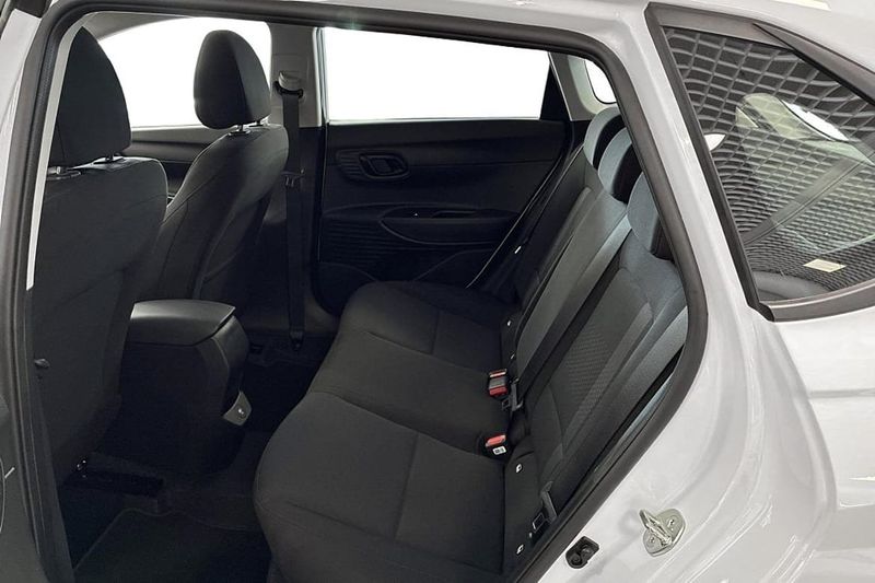 Hyundai i20 bild 7