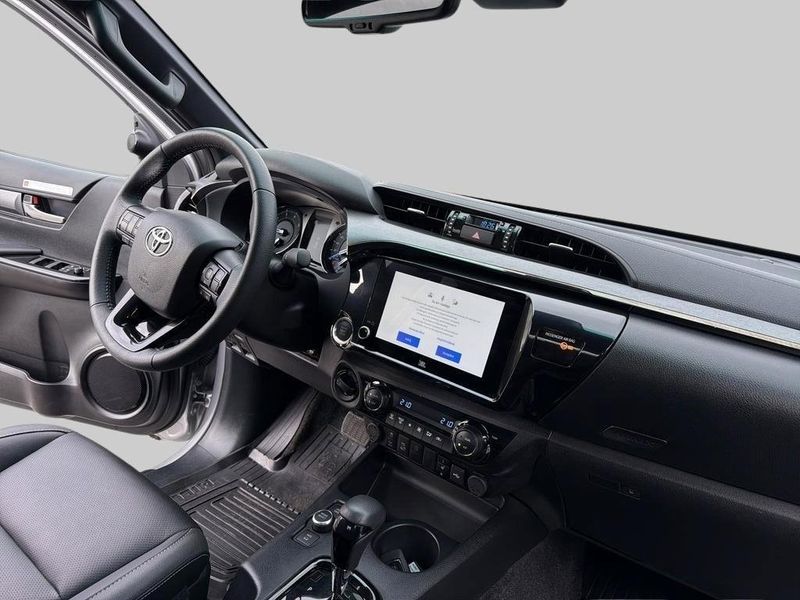 Toyota Hilux bild 6