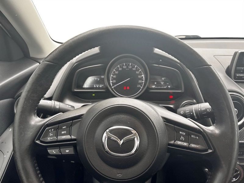 Mazda 2 bild 7