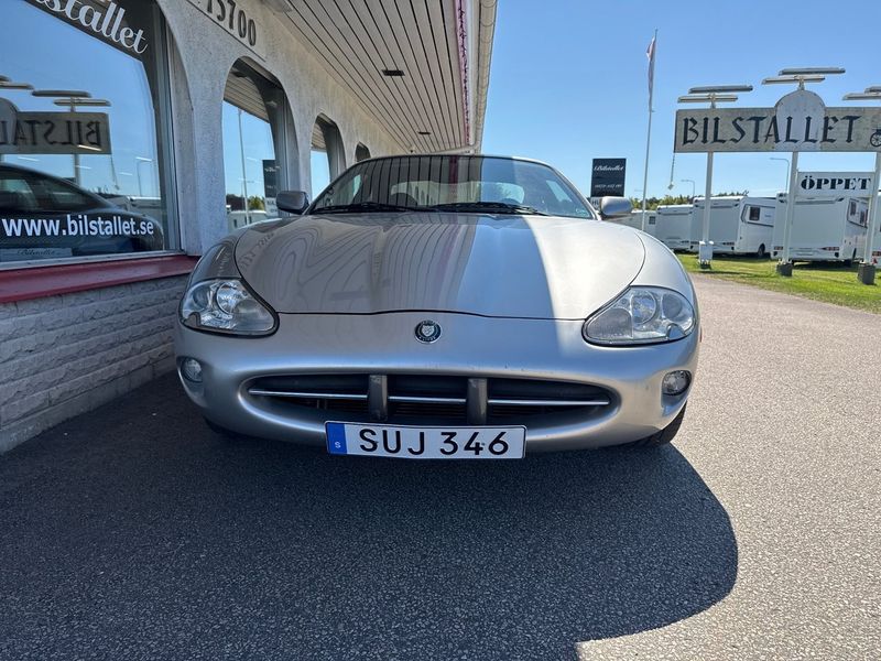 Jaguar XK bild 8
