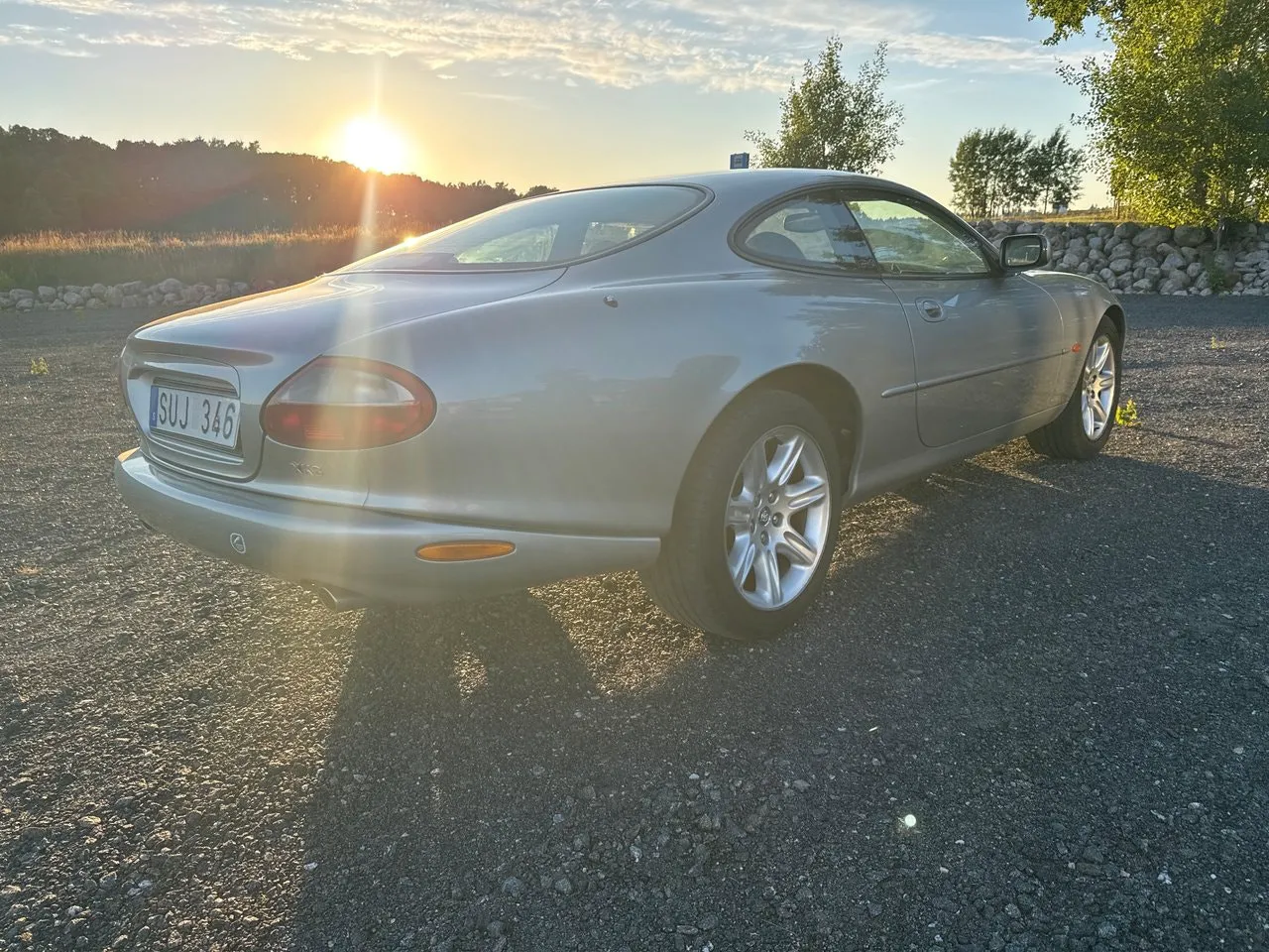 Vehicle image 23
