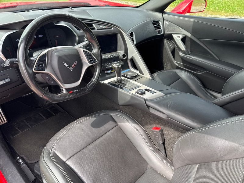 Chevrolet Corvette bild 18