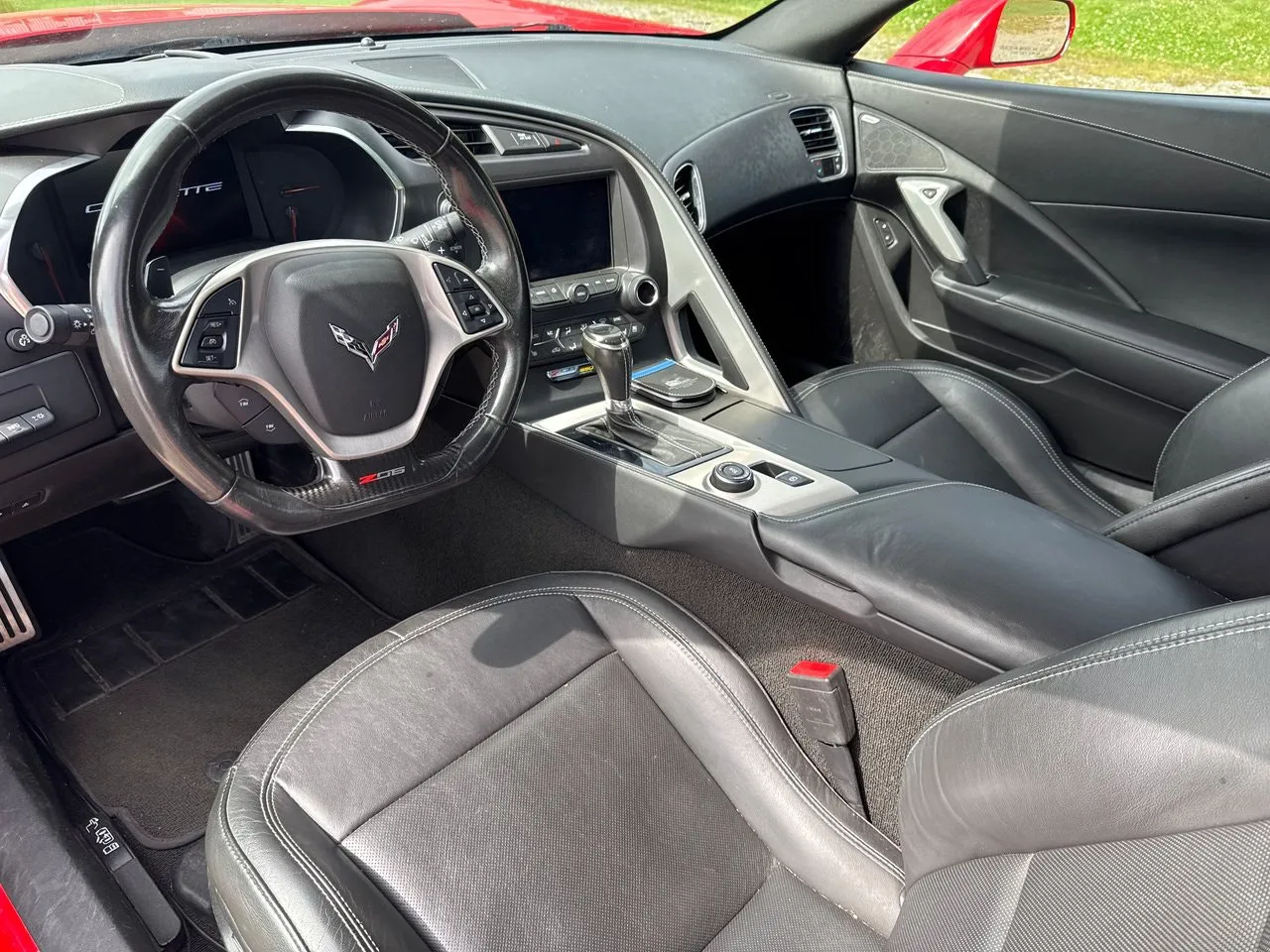 Vehicle image 17