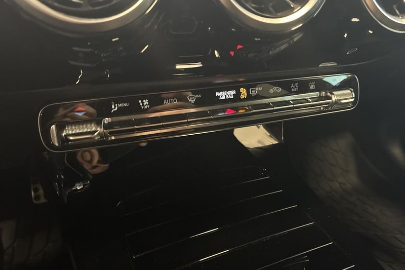 Mercedes CLA250 bild 16