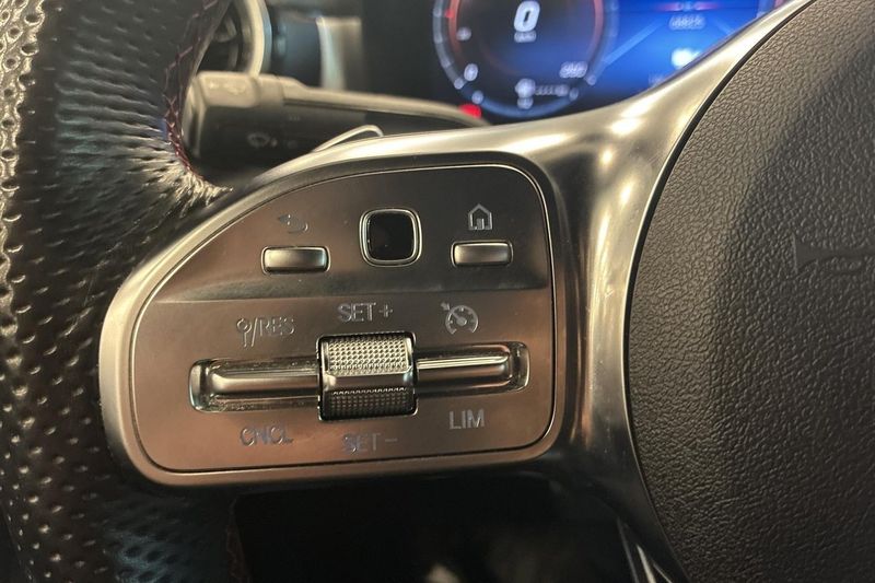 Mercedes CLA250 bild 13