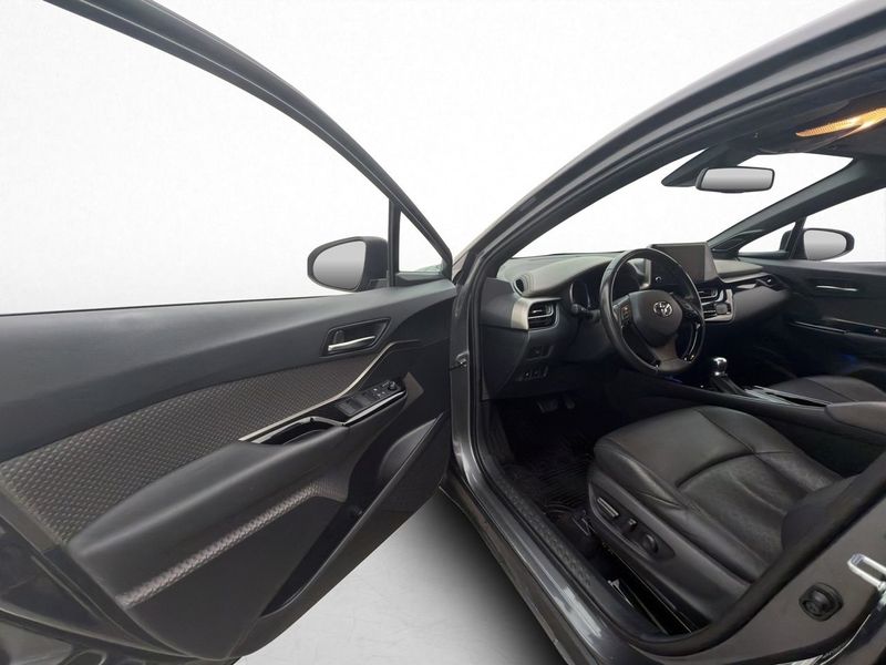 Toyota C-HR bild 14