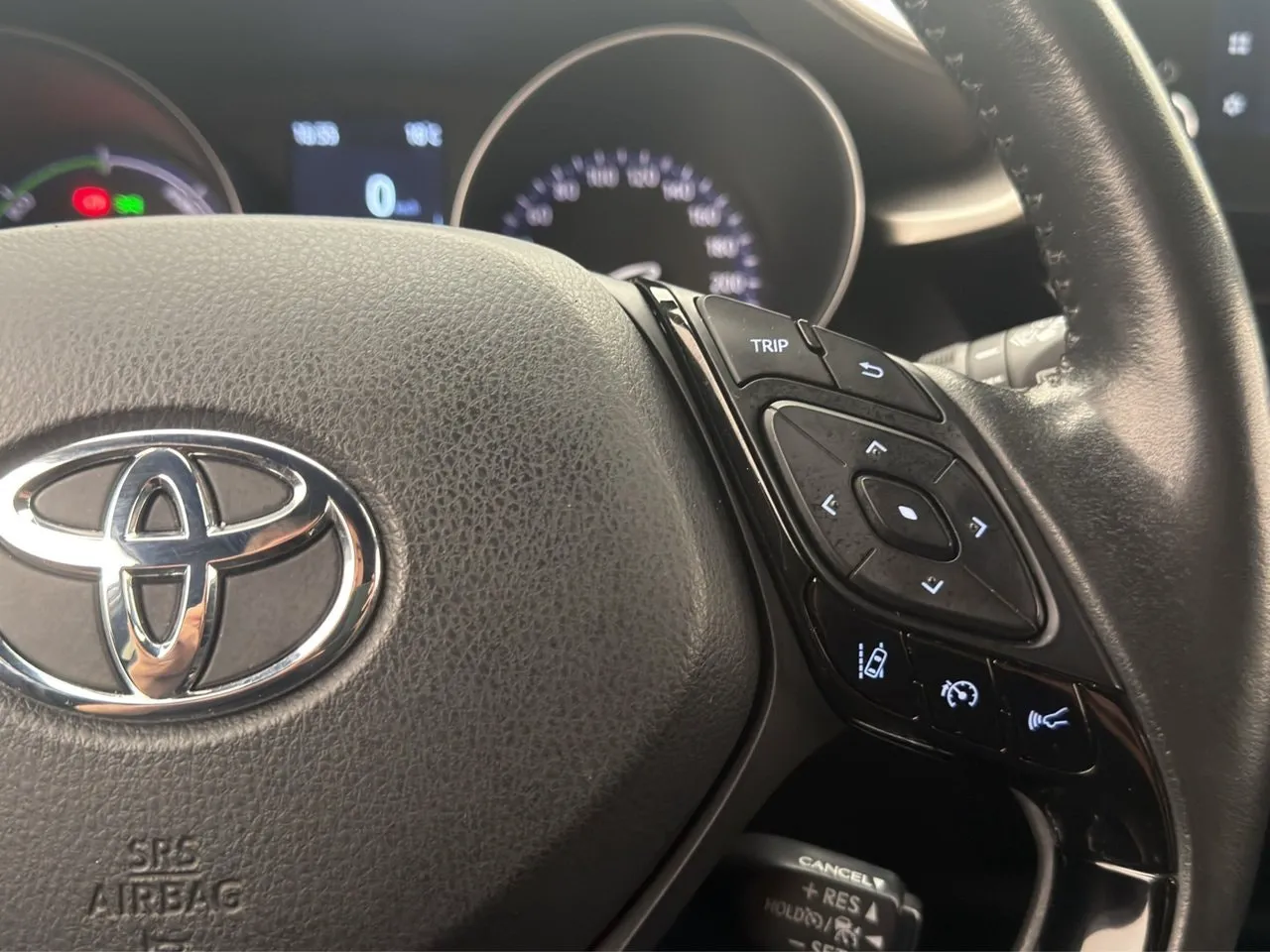 Vehicle image 21