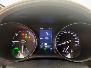 Toyota C-HR bild 16