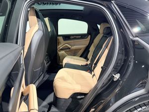 Porsche Cayenne bild 17