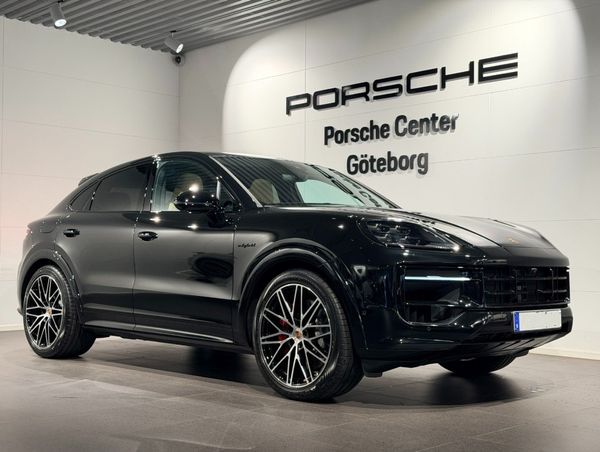 Porsche Cayenne E-Hybrid Cupé Black Edition /1,99% ränta - 2027