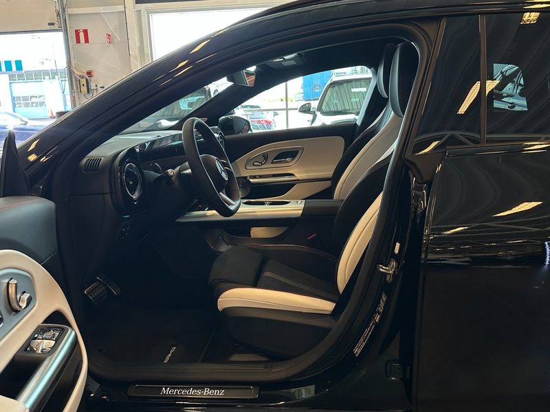 Mercedes CLA350 bild 10