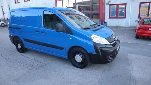 Toyota Proace Skåpbil 2.0 D-4D Euro 5 - 2014