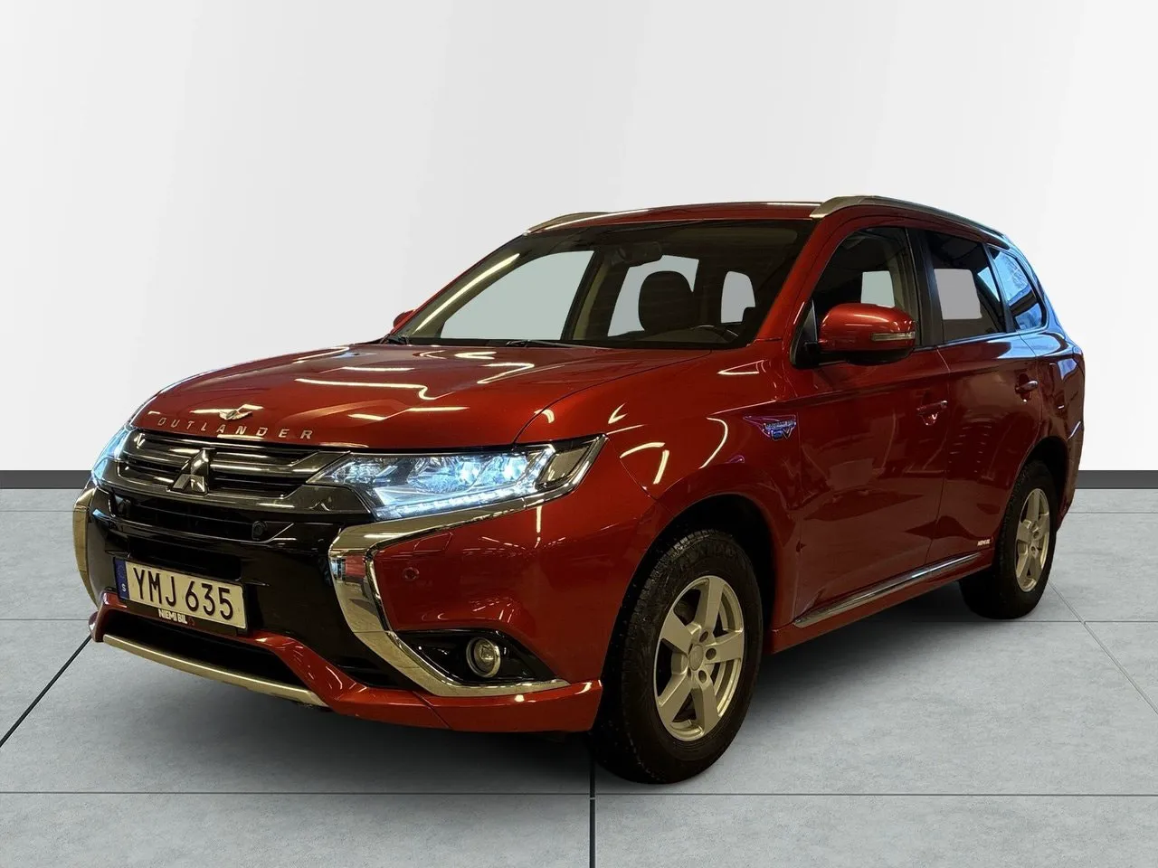 Vehicle image 15