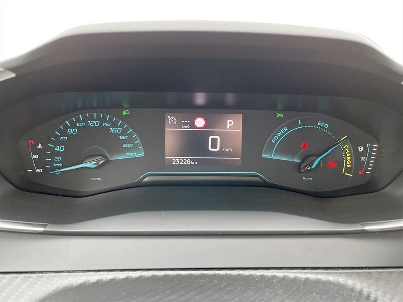 Peugeot 208 bild 8