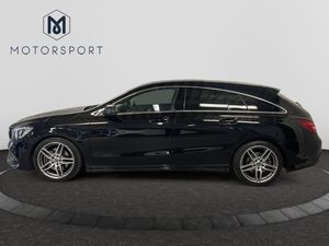 Mercedes CLA220 bild 2
