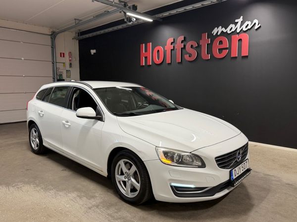 Volvo V60 D4 AWD Geartronic Momentum Business / Automat - 2015