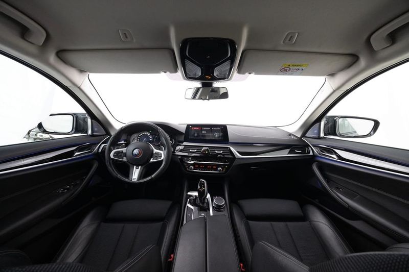 BMW 520 bild 13
