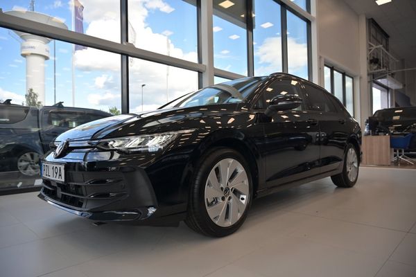 Volkswagen Golf Sportscombi 1.5 eTSI 150hk *LAGERKAMPANJ!* - 2027