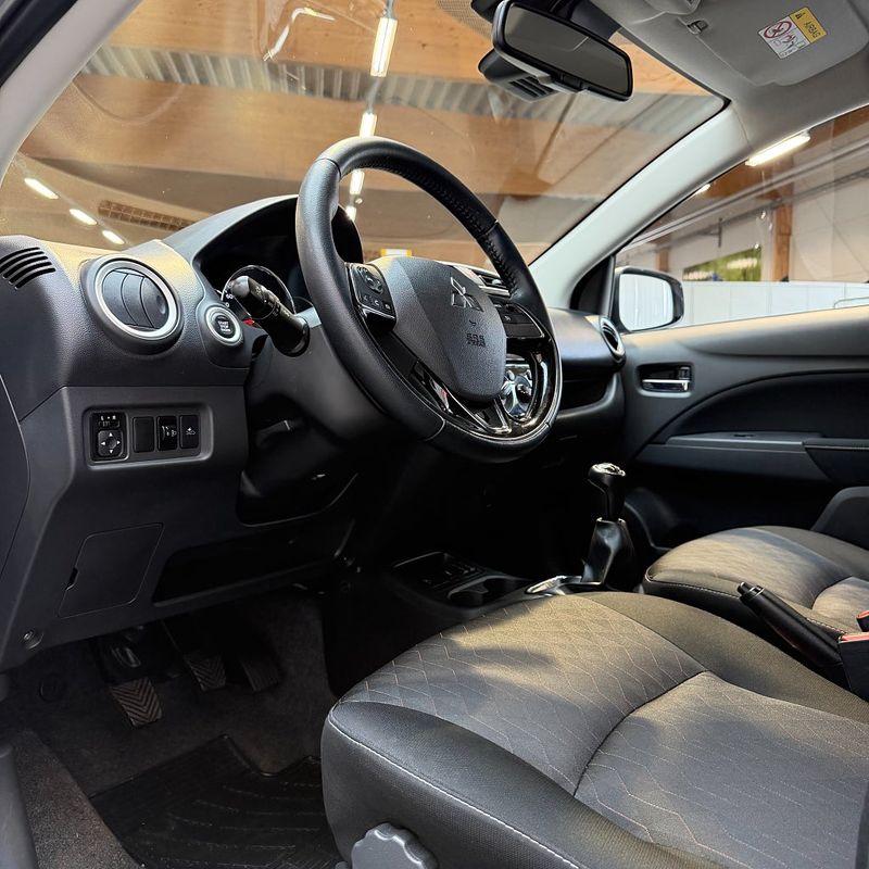 Mitsubishi Space Star bild 8