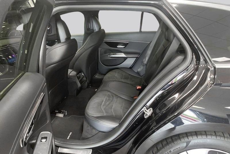 Mercedes E300 bild 9