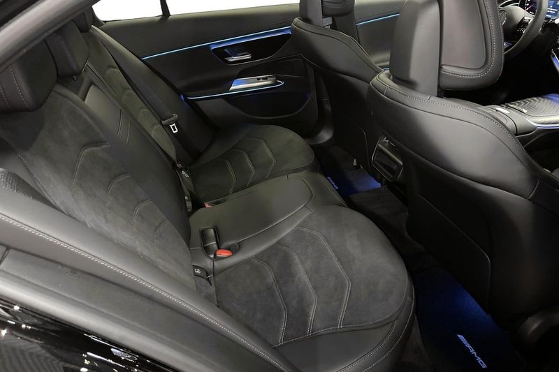 Mercedes E300 bild 10